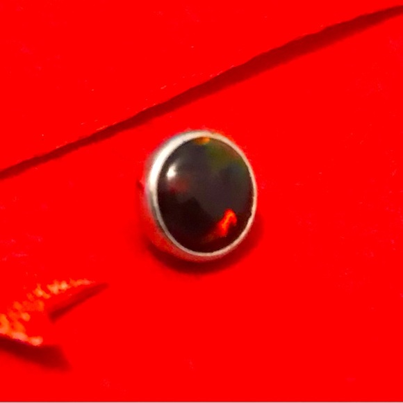 BVLA 1.2mm threaded 18k white gold and black opal cabachon labret/barbell end - Picture 2 of 4